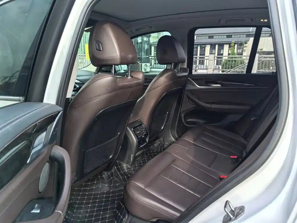 BMW X3 2021