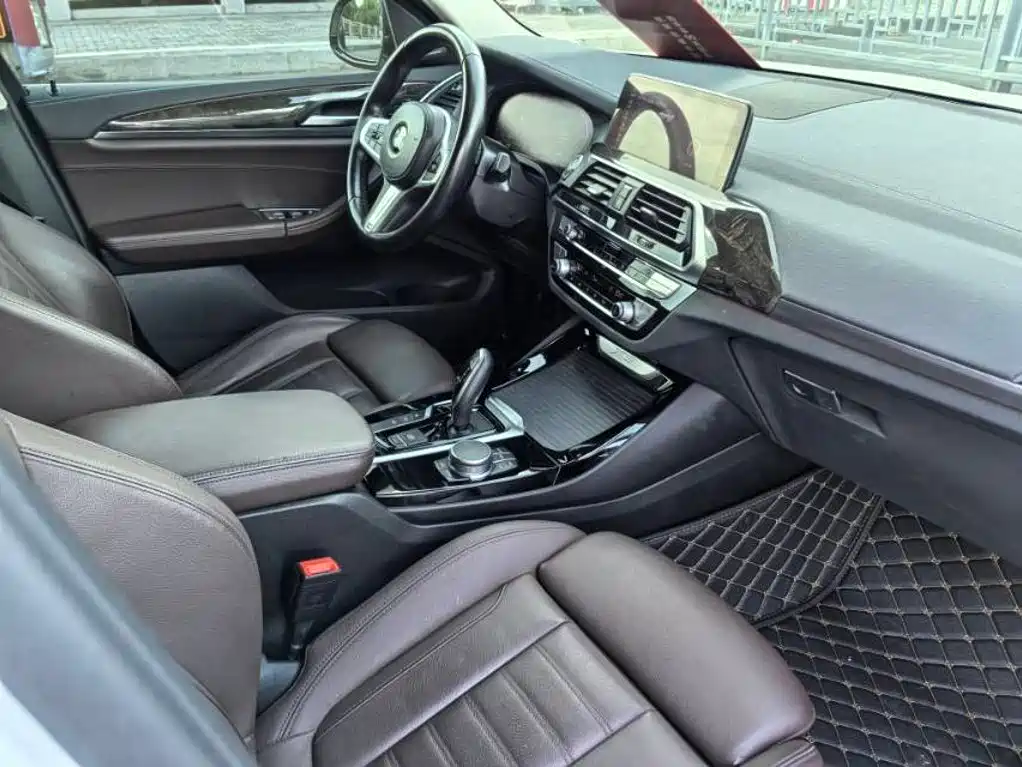 BMW X3 2021