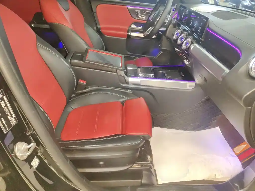 Mercedes-Benz GLB AMG 2022 — фото 21