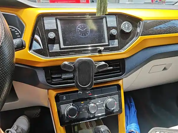 Volkswagen T-Cross 2021