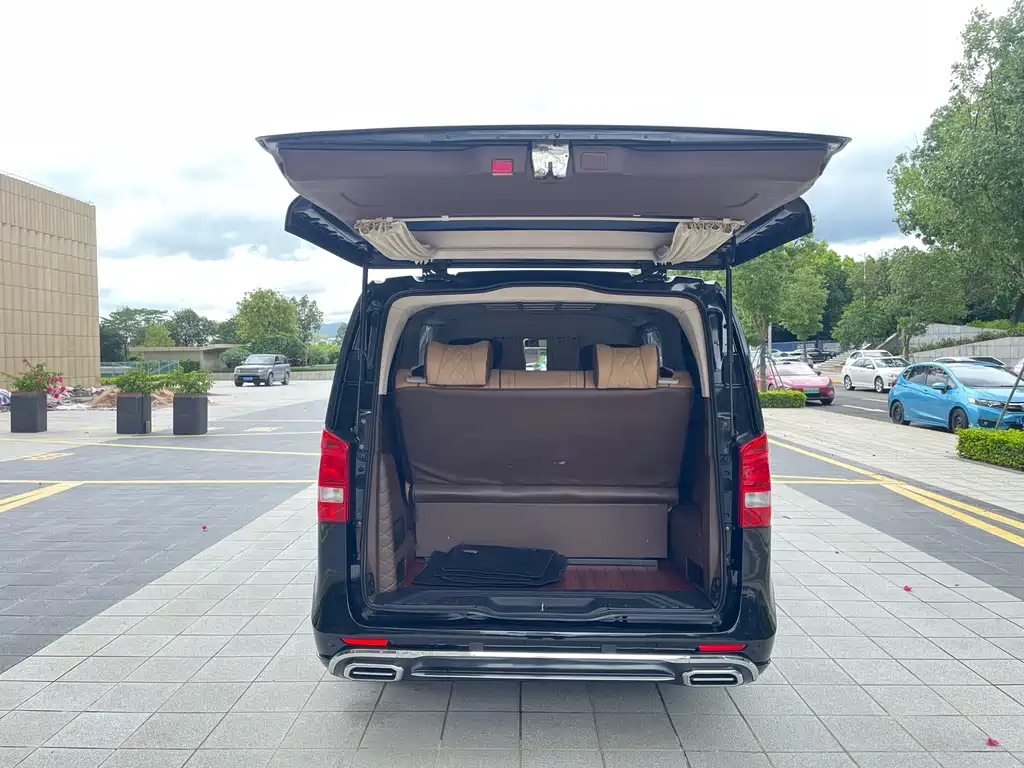 Mercedes-Benz Vito 2018 — фото 24