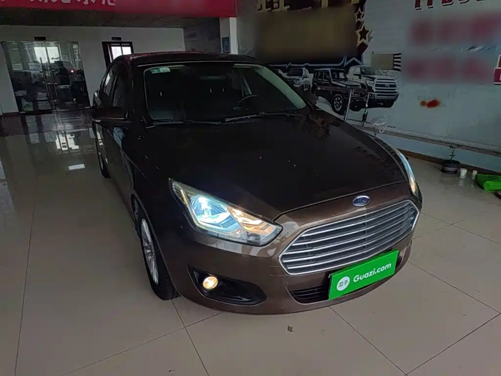 Ford Forrest 2015