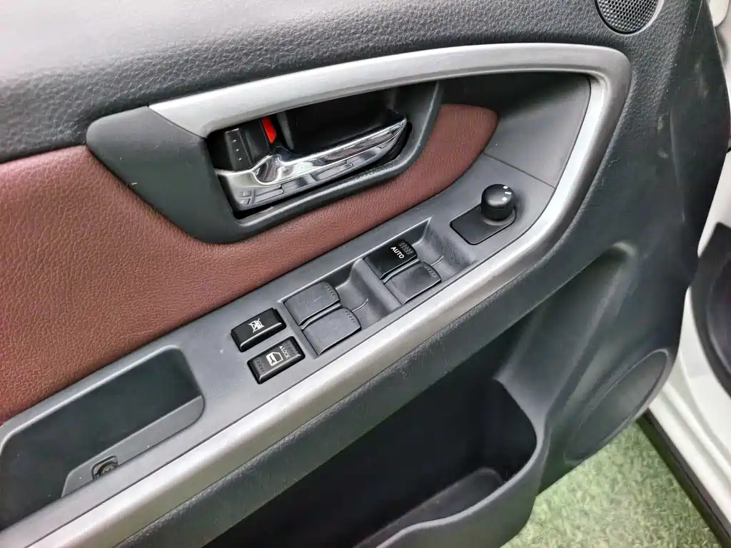 Suzuki SX4 2014 — фото 11