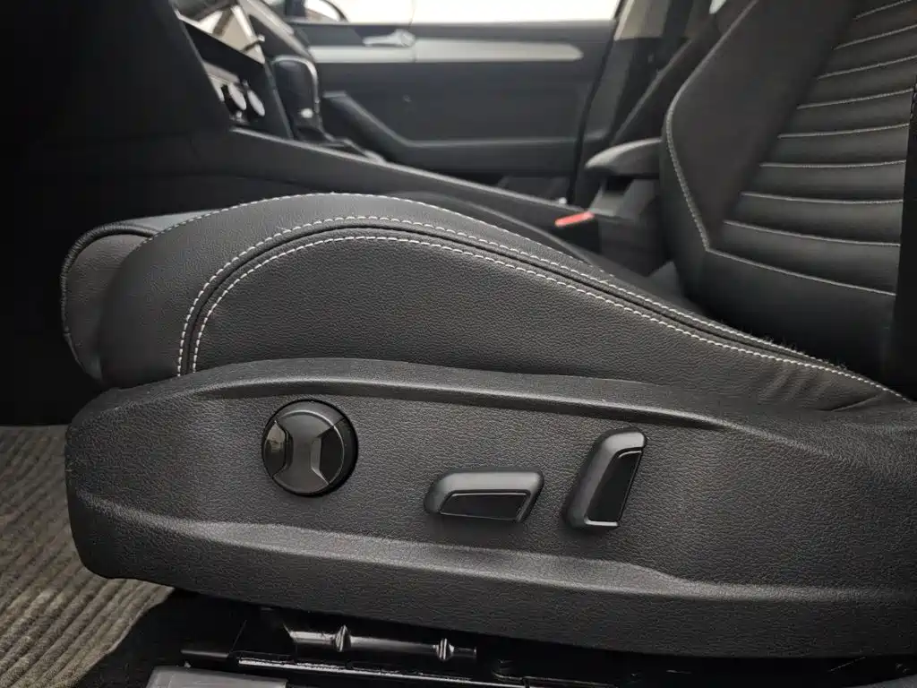 Volkswagen Magotan 2021