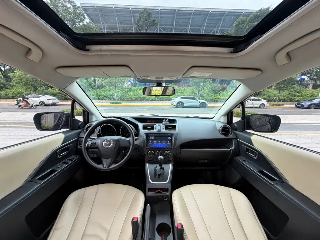 Mazda 5 2011 — фото 17