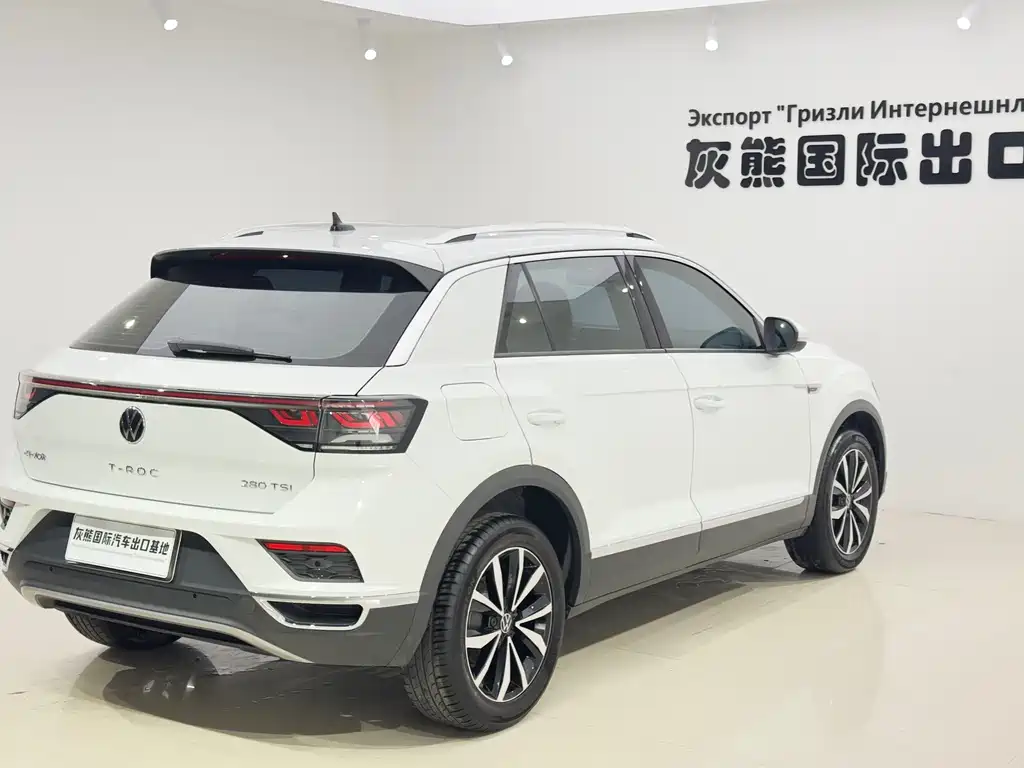 Volkswagen T-Roc 2023