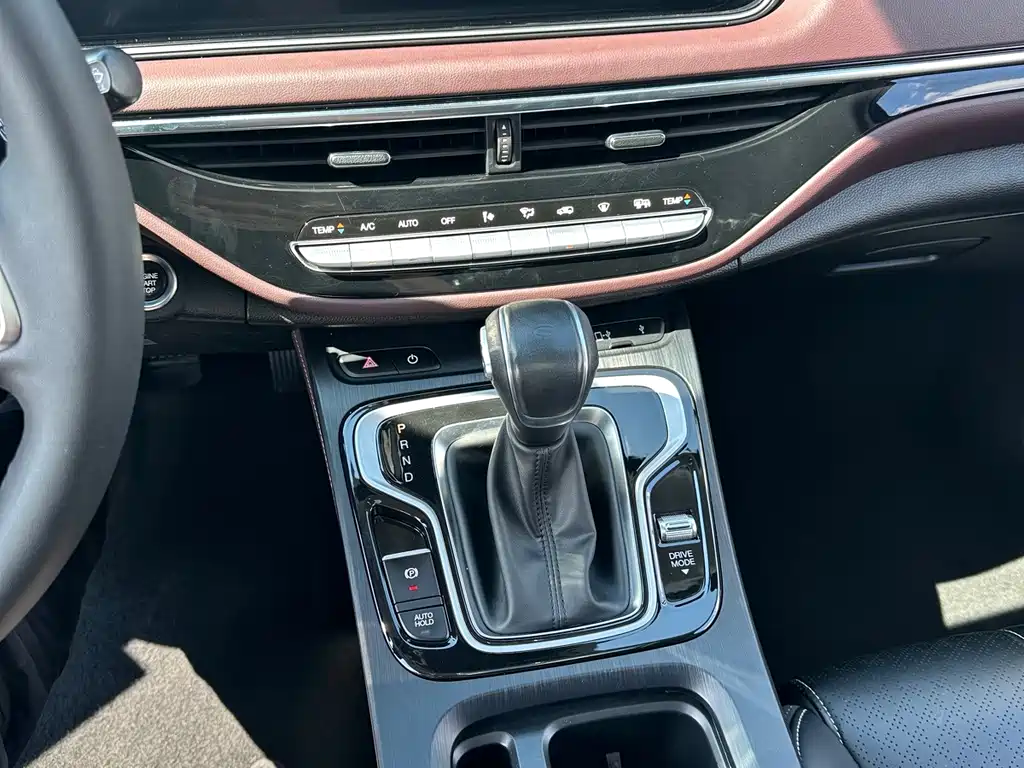 GAC Trumpchi M6 2022 — фото 13