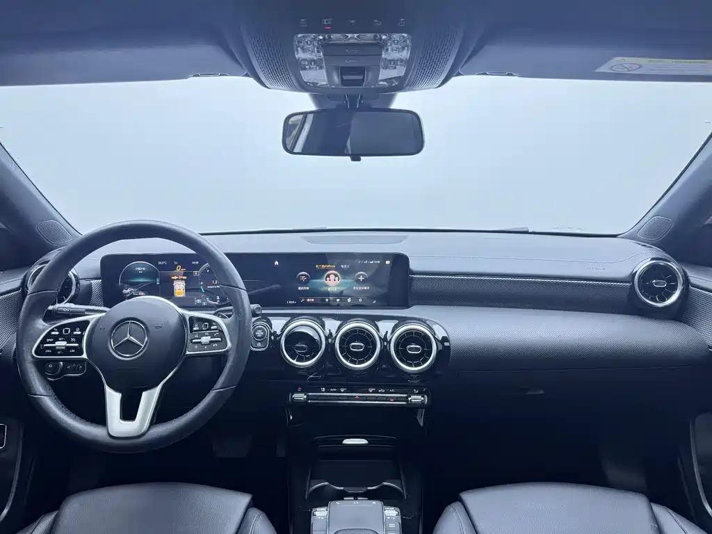 Mercedes-Benz A-Class 2021 — фото 23