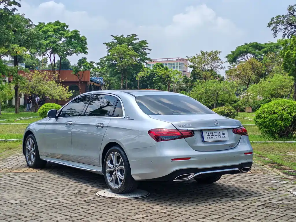Mercedes-Benz E-Class 2021