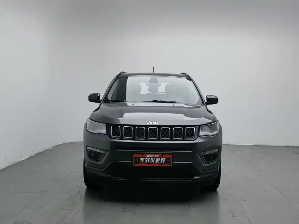 Jeep Compass 2019 — фото 3