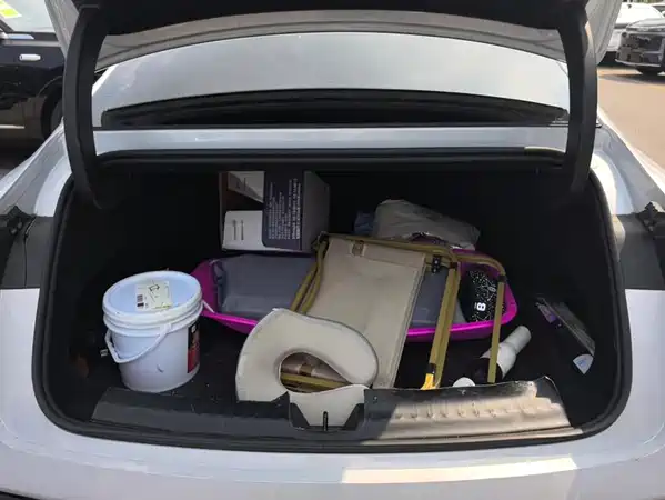 Geely Galaxy E8 2024