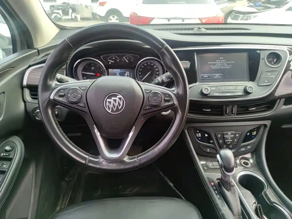Buick Envision Plus 2020 — фото 11