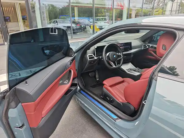 BMW 4 Series 2024