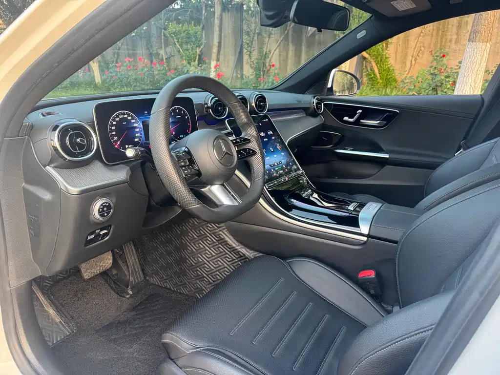 Mercedes-Benz C-Class 2022 — фото 6