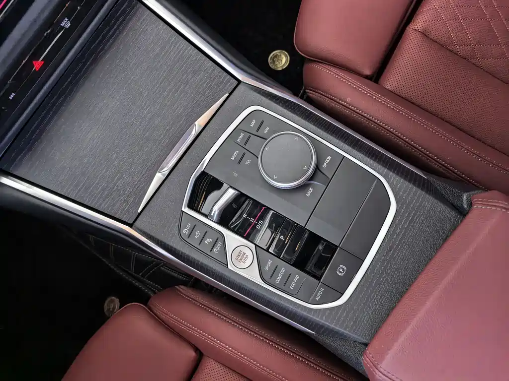 BMW 3 Series 2026 — фото 10