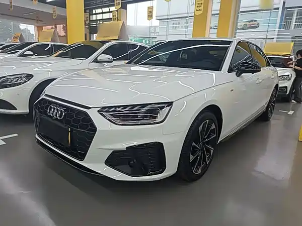 Audi A4L 2023