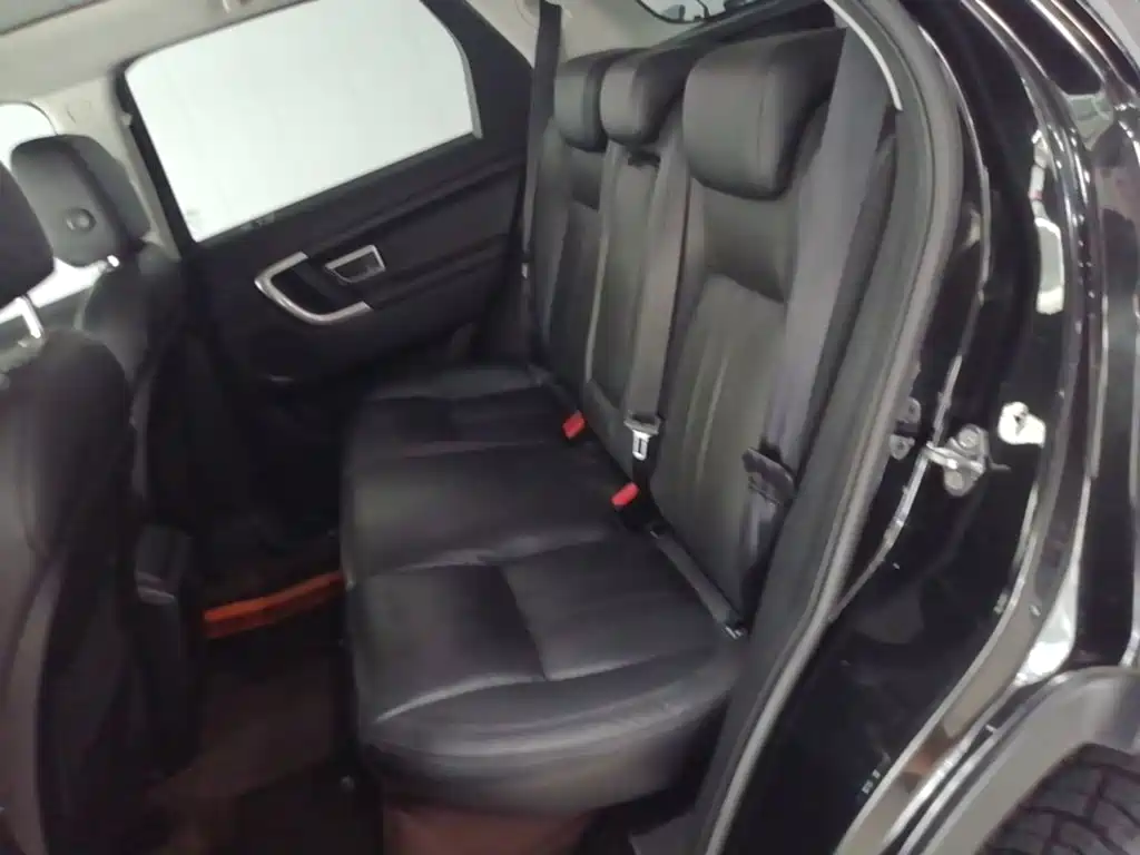Land Rover Discovery Sport 2016 — фото 17
