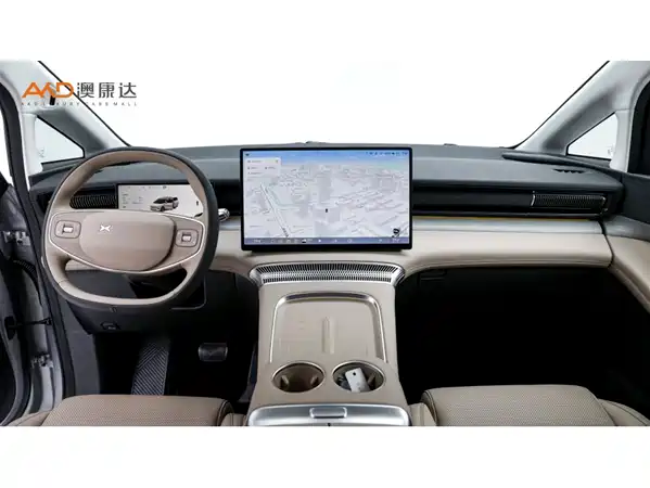 XPeng X9 2025