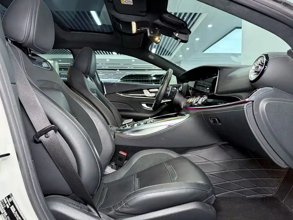 Mercedes-Benz AMG GT 2023 — фото 10