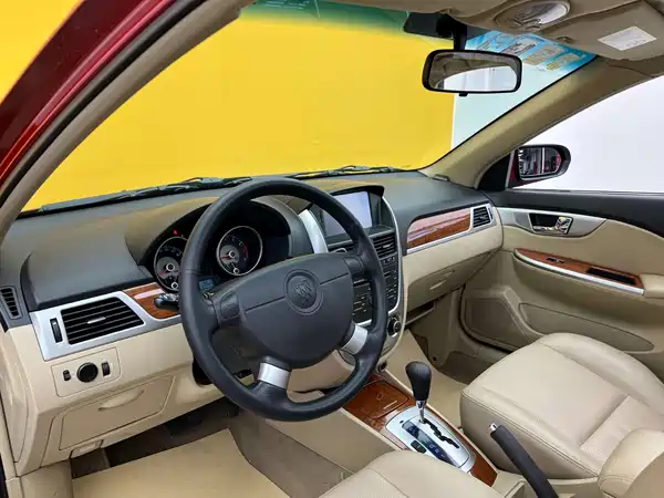 Buick Excelle 2010