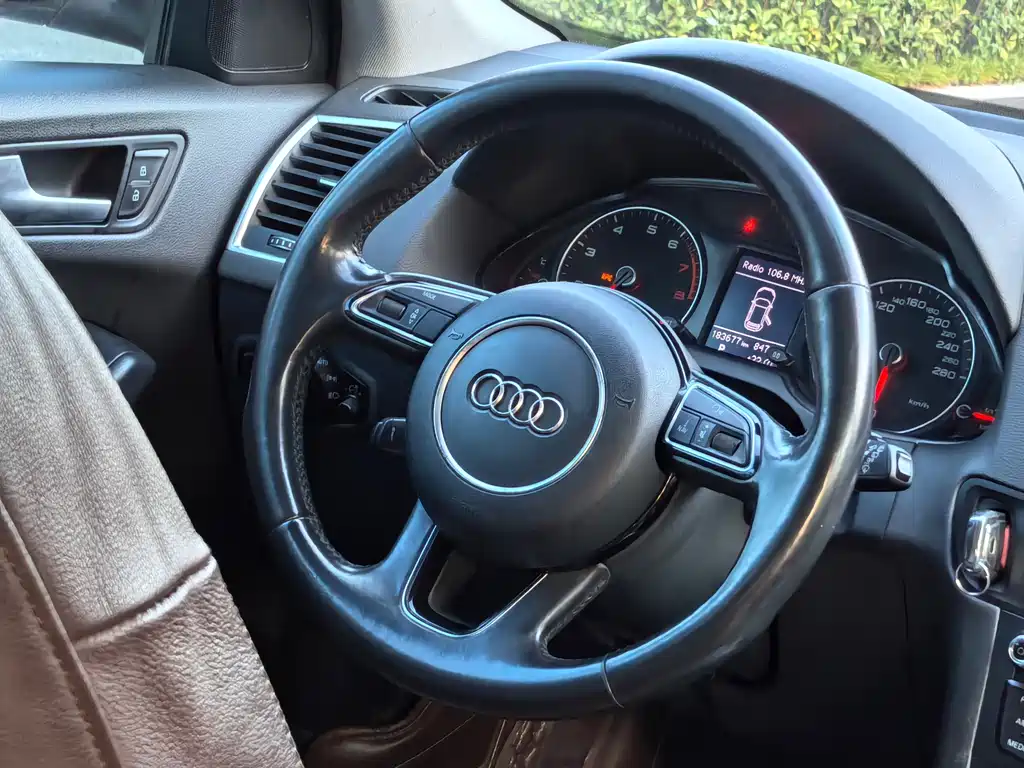 Audi Q5 2015 — фото 15