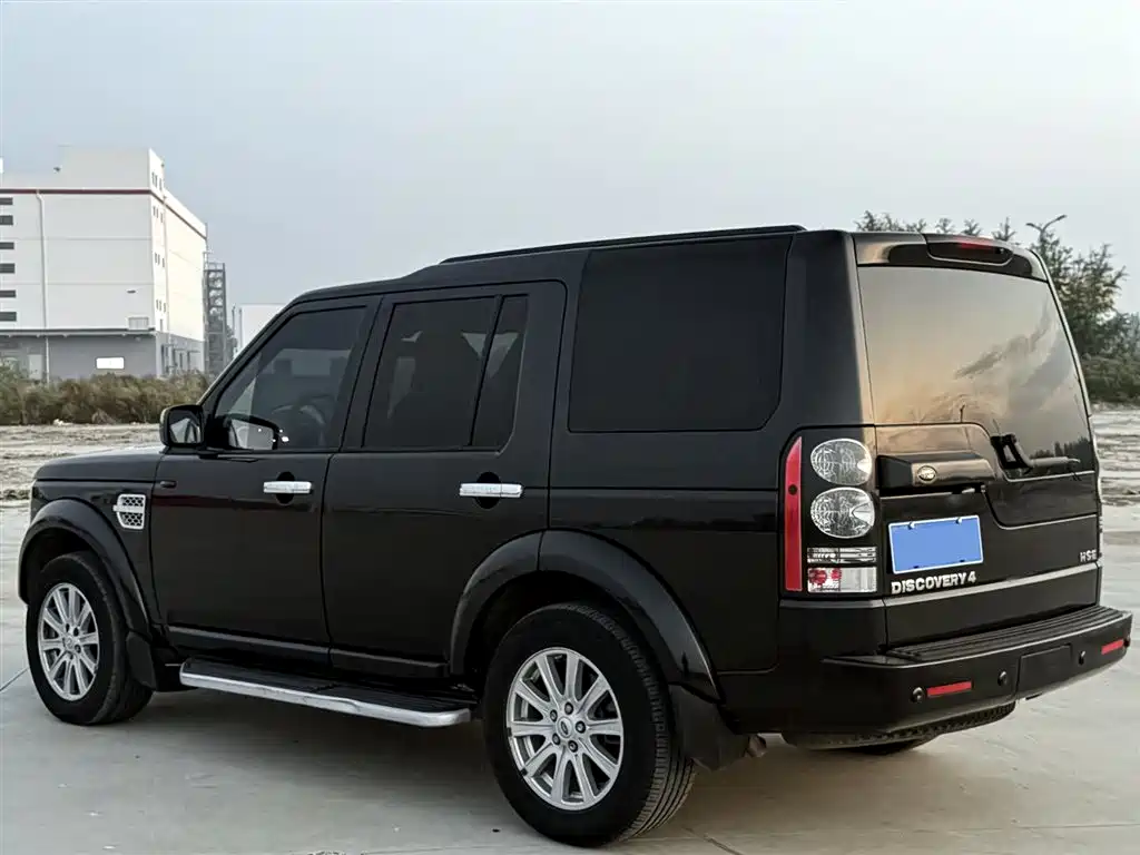 Land Rover Discovery 2009 — фото 10