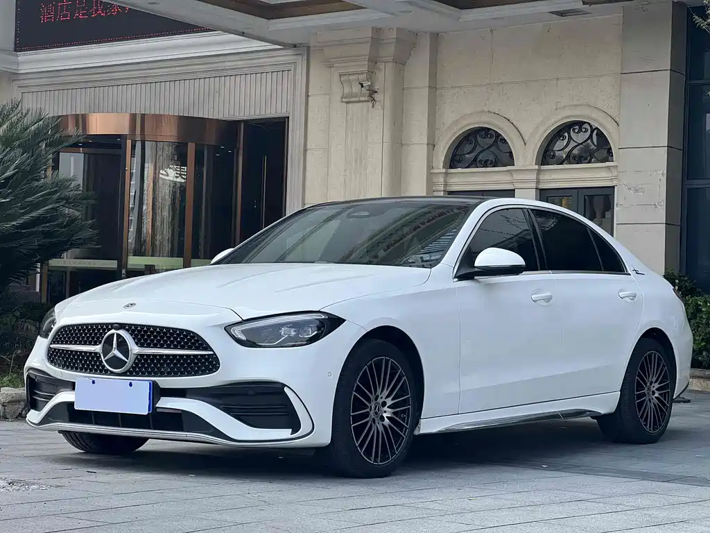 Mercedes-Benz C-Class 2022 — фото 1