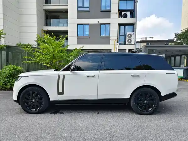 Land Rover Range Rover 2023