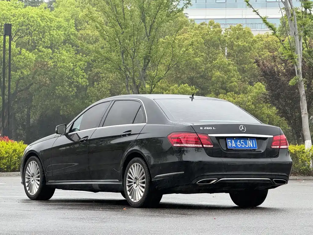Mercedes-Benz E-Class 2015 — фото 5