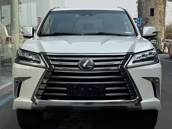 Lexus LX 2019