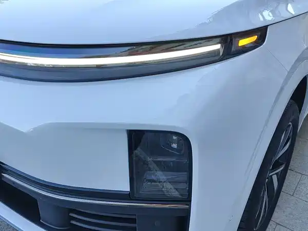Li Auto L7 2023