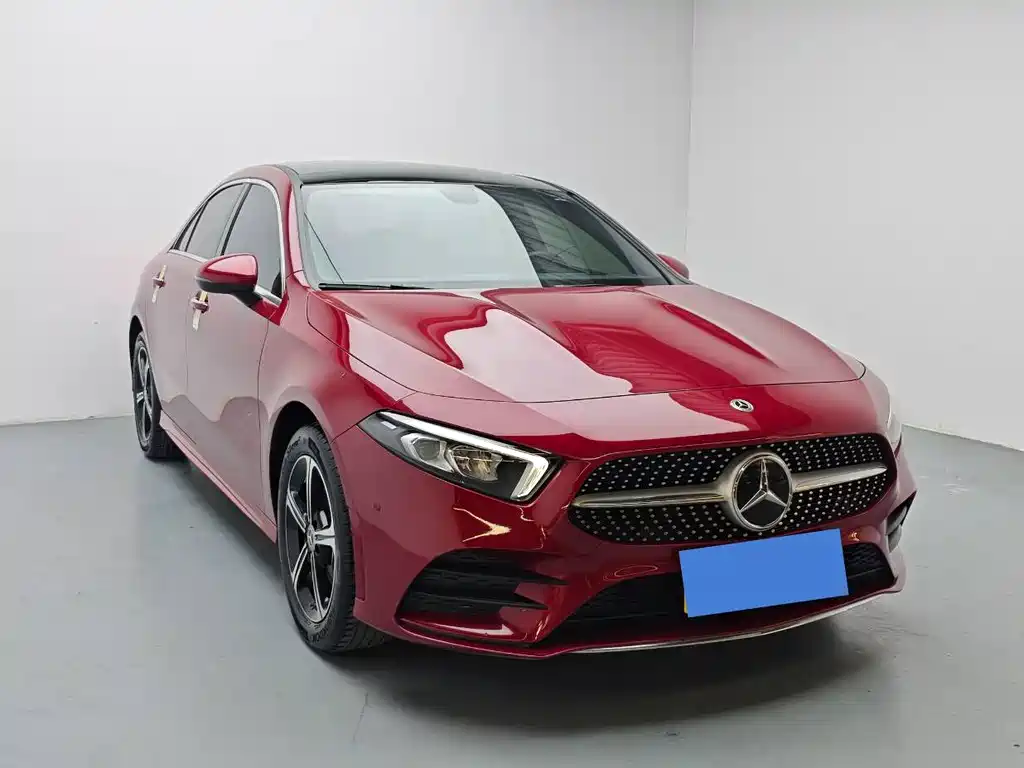 Mercedes-Benz A-Class 2023 — фото 8