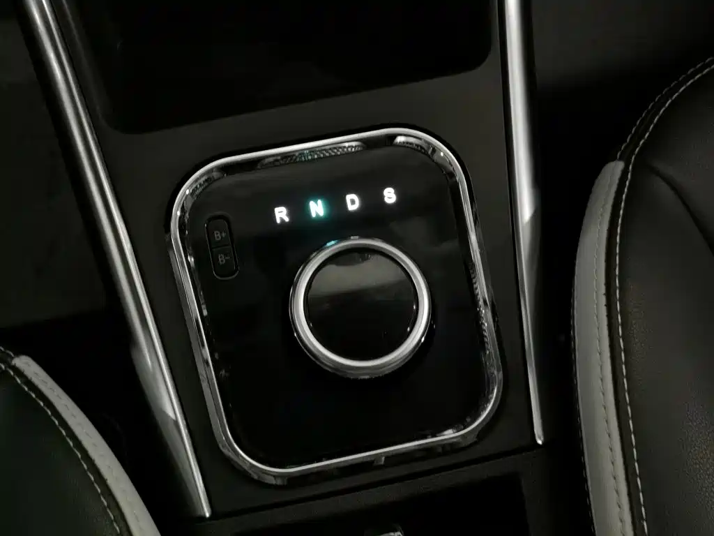 BAIC New Energy EC5 2021 — фото 13