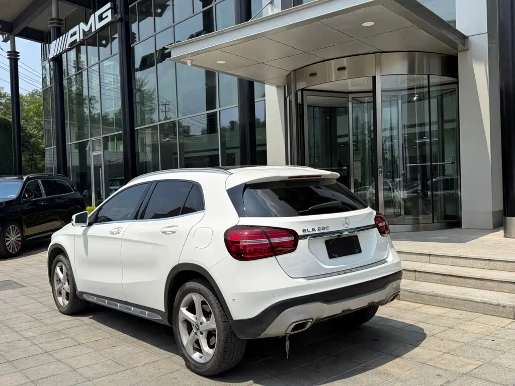 Mercedes-Benz GLA 2019 — фото 15