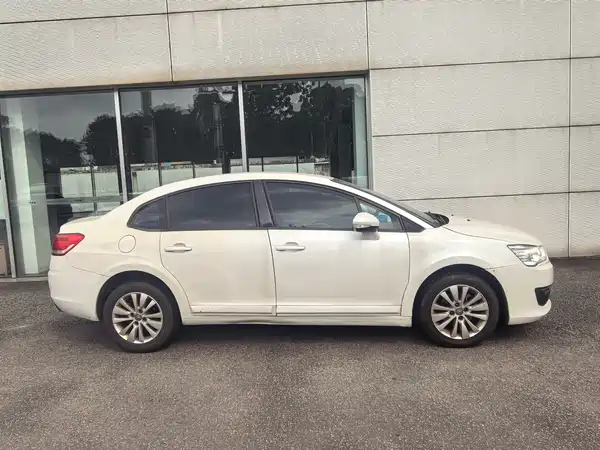 Citroën Sega 2015