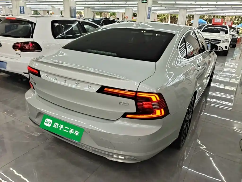 Volvo S90 2022 — фото 7