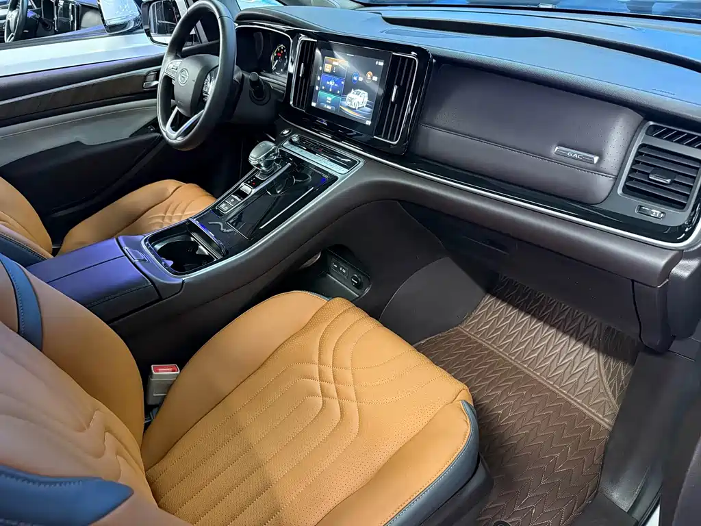 GAC Trumpchi M8 2023 — фото 14