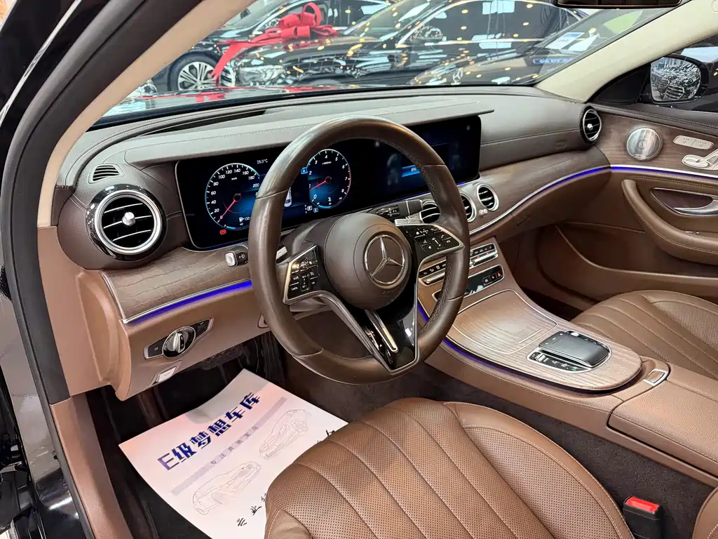 Mercedes-Benz E-Class 2021 — фото 8