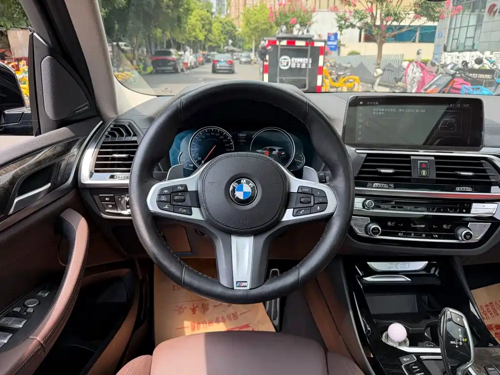 BMW X3 2019 — фото 14