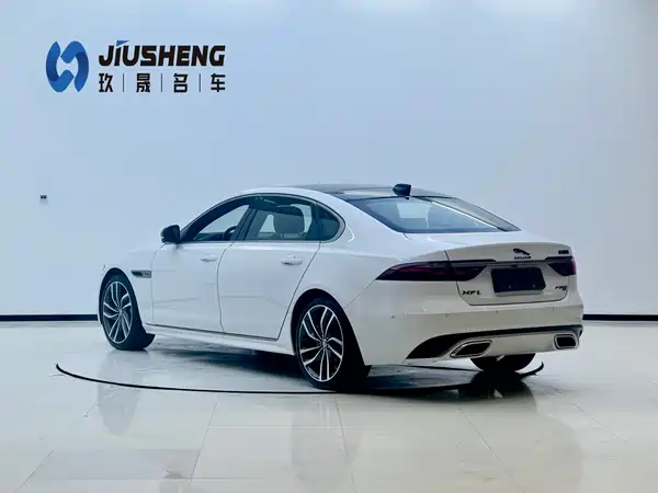 Jaguar XFL 2024