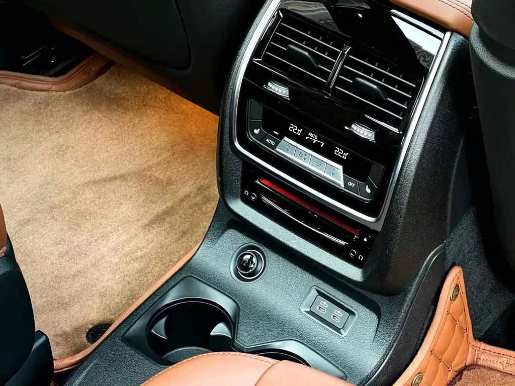 BMW X7 2020 — фото 13