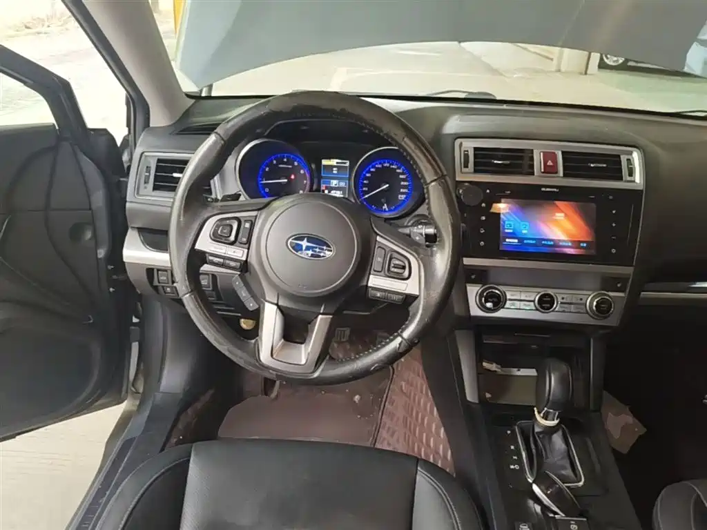 Subaru Outback 2015 — фото 11