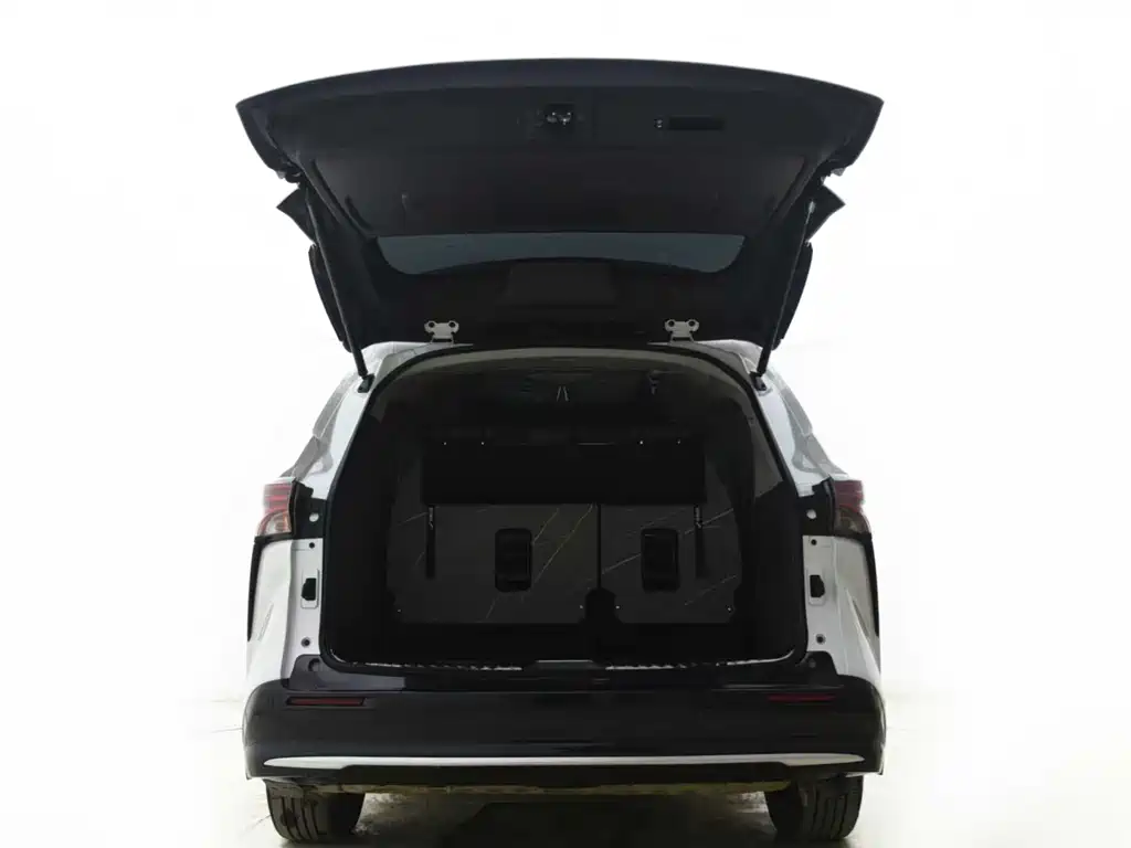 Toyota Sienna 2023 — фото 15