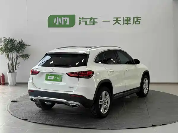 Mercedes-Benz GLA 2022