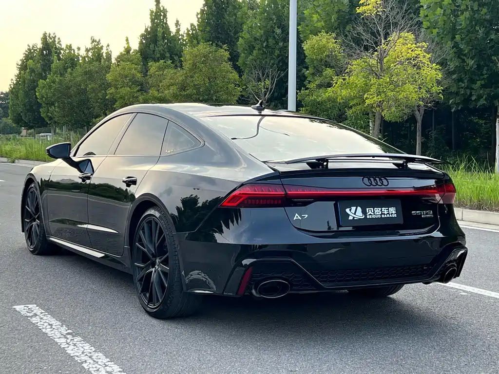 Audi A7 2023 — фото 9