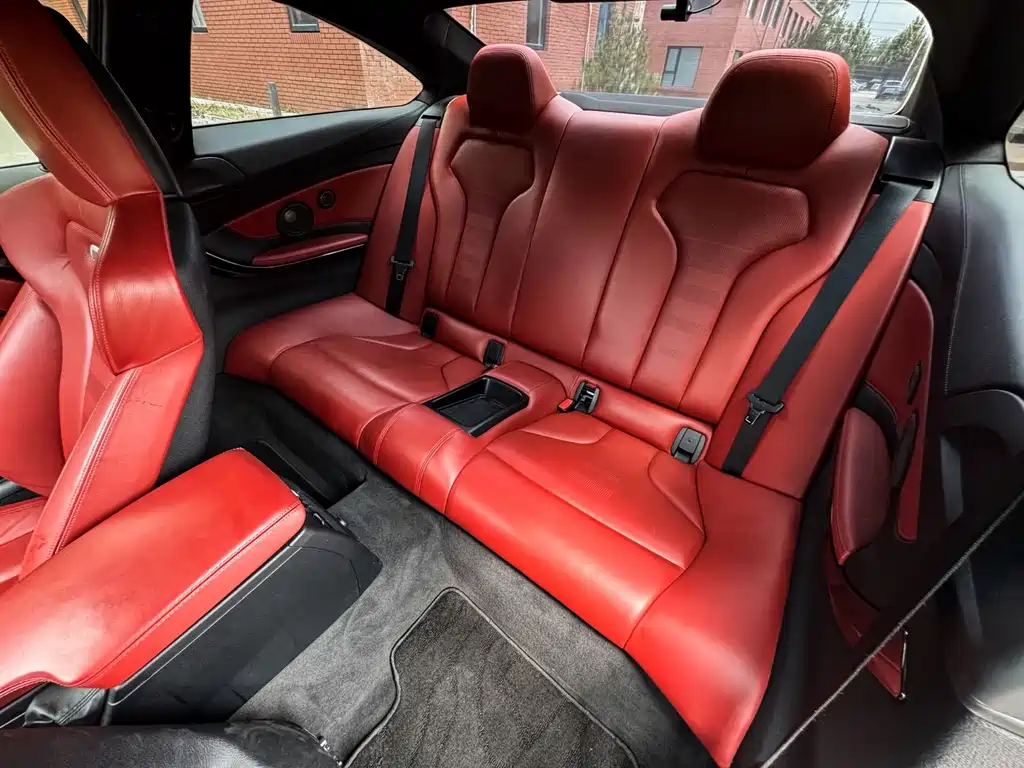 BMW M4 2016 — фото 13