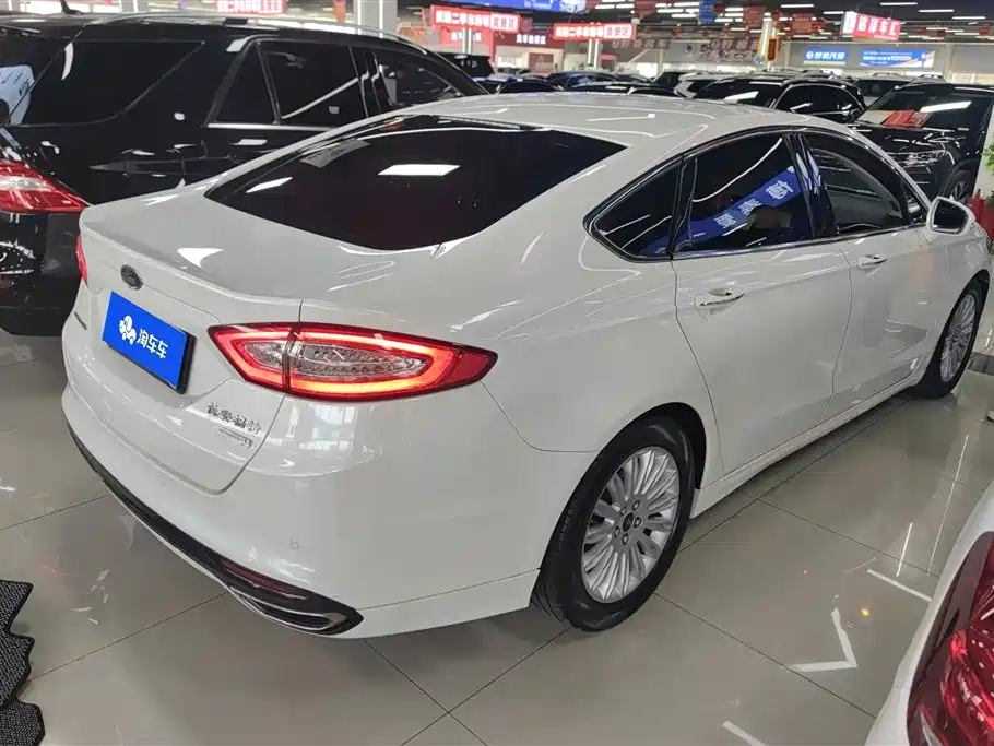 Ford Mondeo 2016 — фото 3
