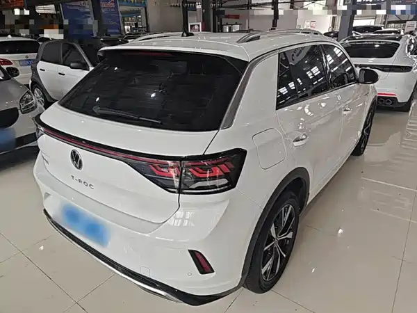 Volkswagen T-Roc 2024