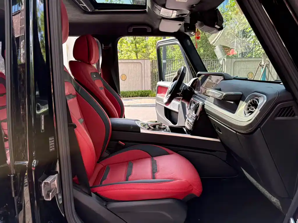 Mercedes-Benz G-Class AMG 2022 — фото 13