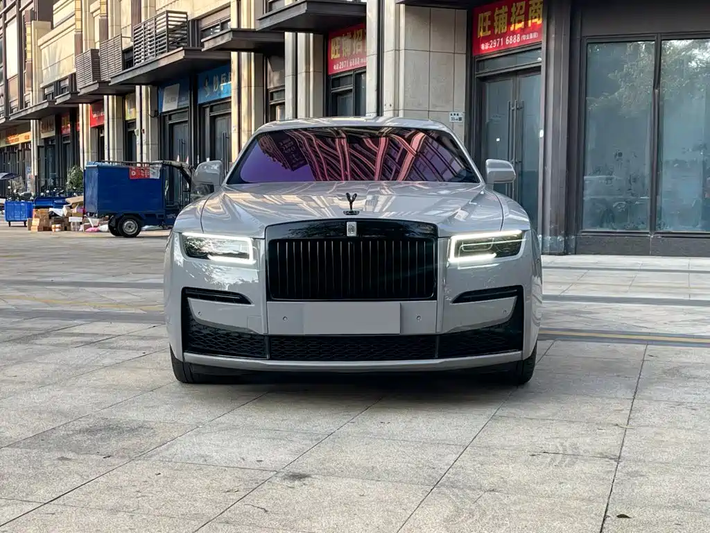 Rolls-Royce Ghost 2021 — фото 2